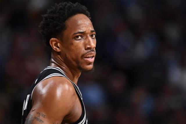 天空体育：阿莫林可能周日就带曼联对阵切尔西